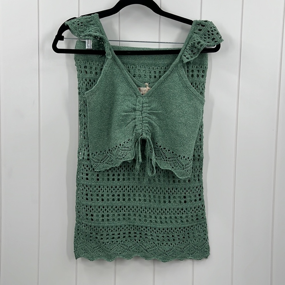 🆕Hem & Thread Crochet Knit Top & Skirt Set Scallop detail S,M & L Available - Picture 7 of 10